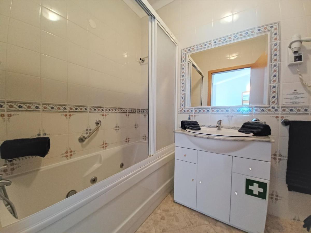 Oasis Beach Apartment Portimão Eksteriør billede